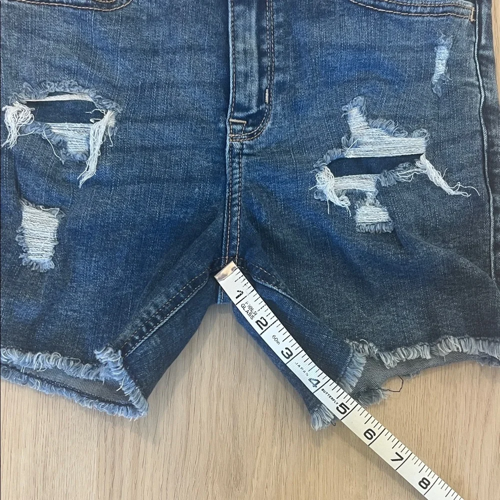 Abercrombie Kids Size 15/16 Blue Ripped Denim Shorts